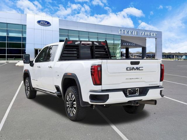 Used 2024 GMC Sierra 2500 Denali Ultimate AWD/4WD image 2