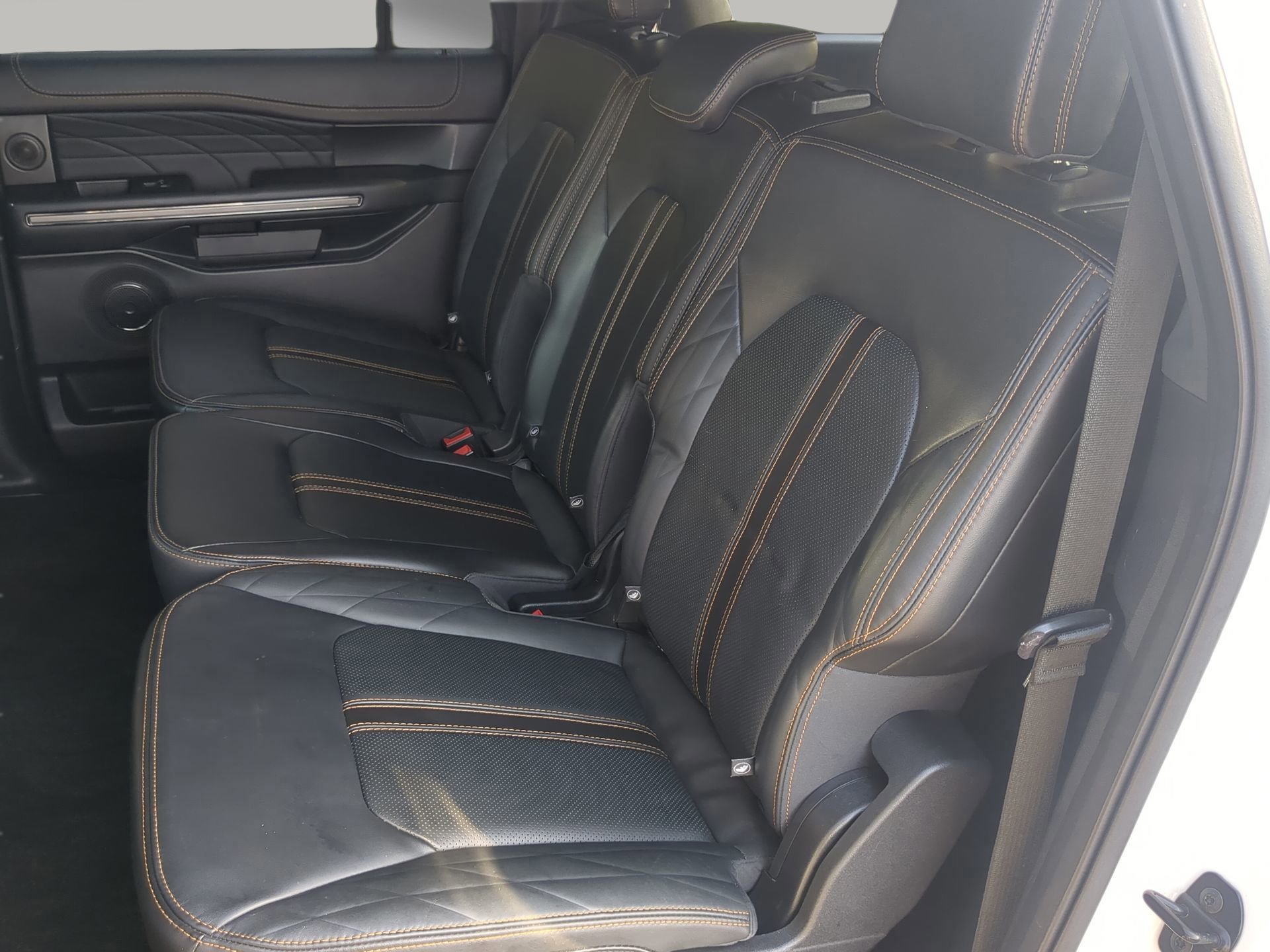 Certified 2022 Ford Expedition Max Platinum image 46