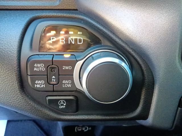 Used 2025 RAM 1500 Big Horn AWD/4WD image 24