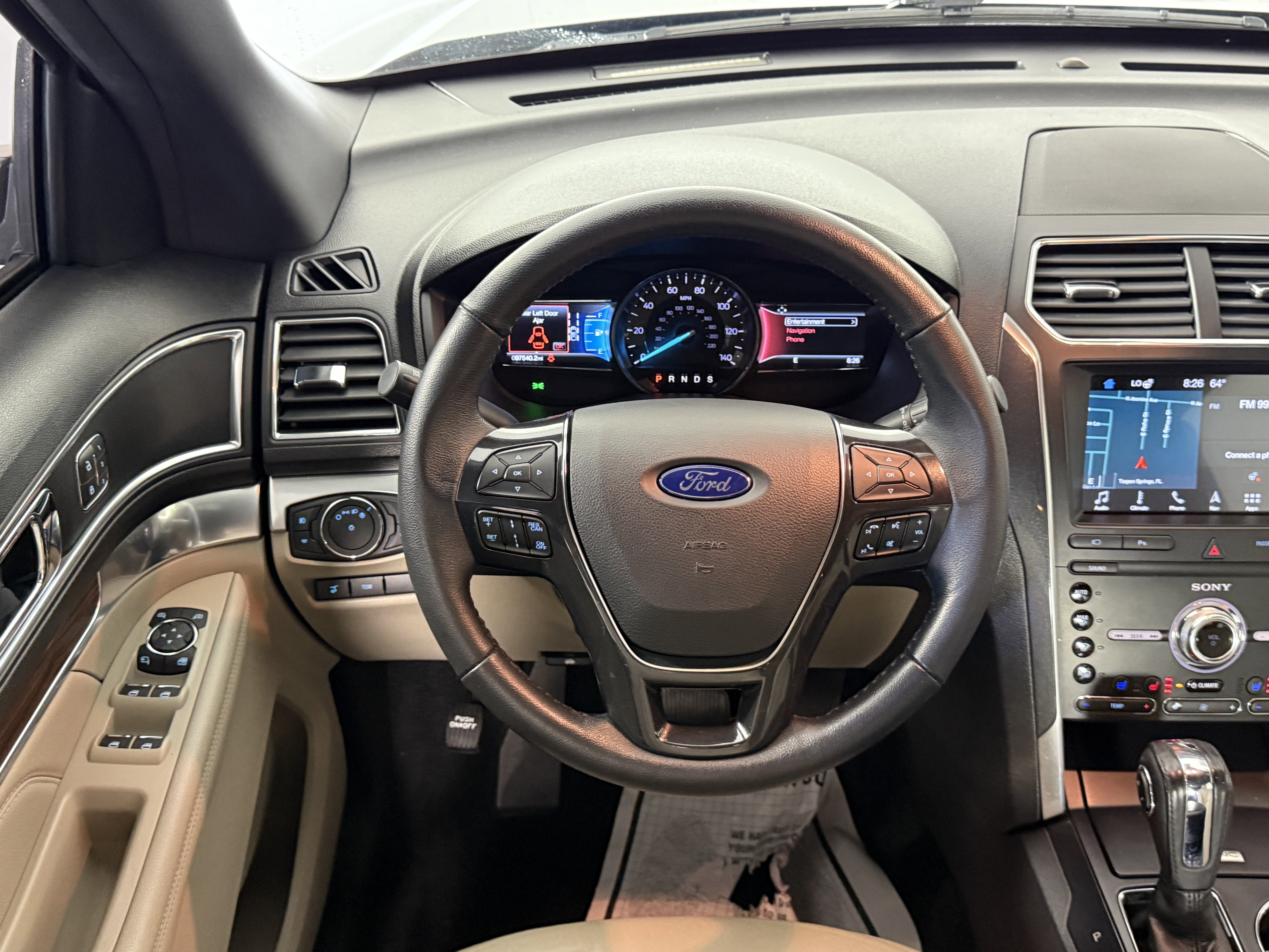 Certified 2019 Ford Explorer Limited w/ Ford Safe & Smart Package image 12