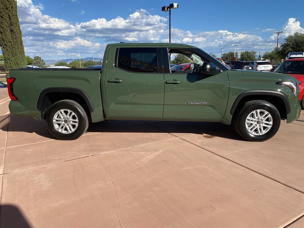 Used 2023 Toyota Tundra SR5 w/ SR5 Premium Package RWD image 9