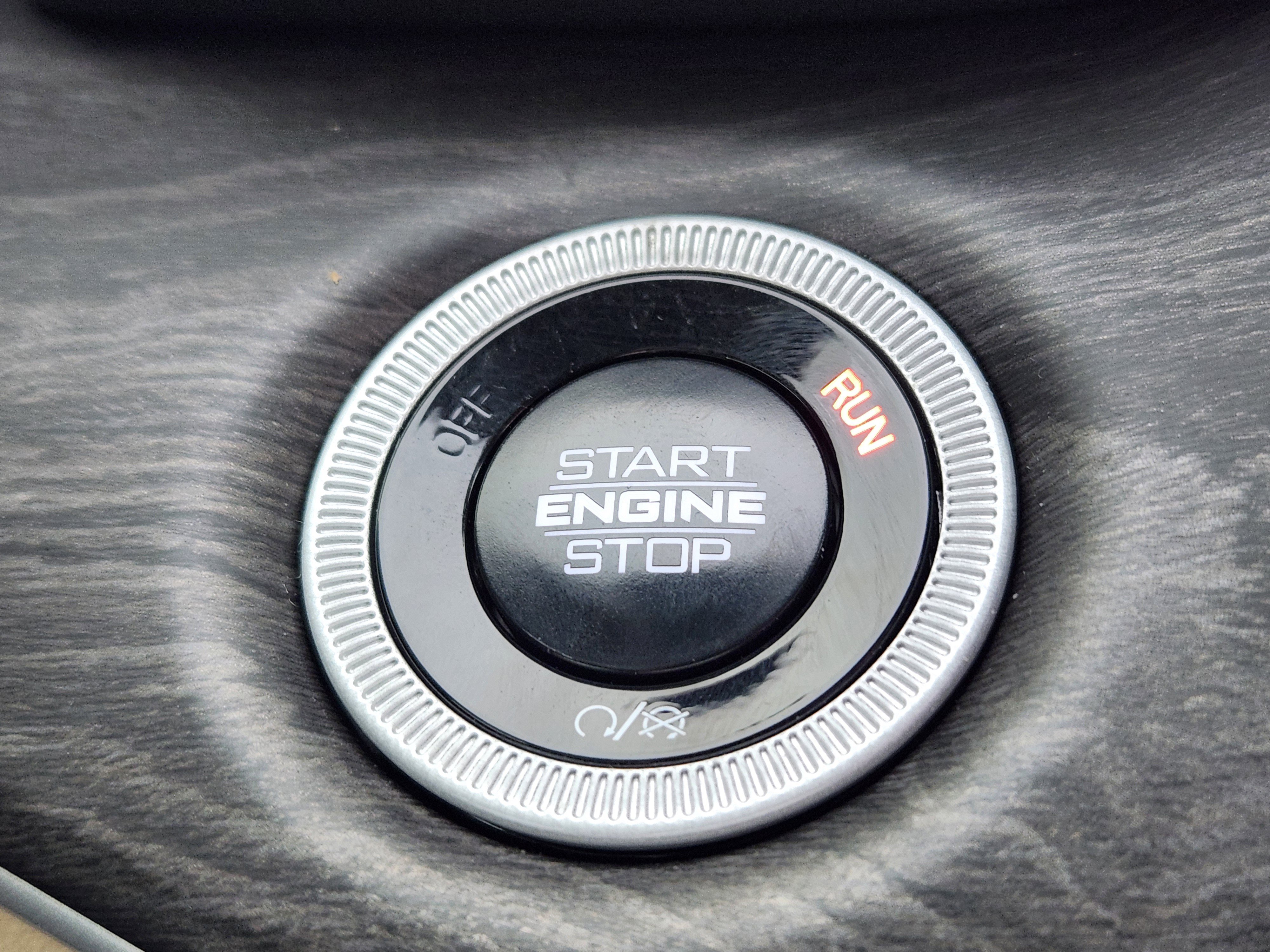 Used 2024 Jeep Grand Cherokee Limited 4xe w/ Luxury Tech Group II image 26