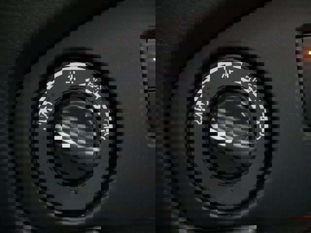 Used 2023 Nissan Frontier PRO-4X w/ Pro-4X Premium Package image 25