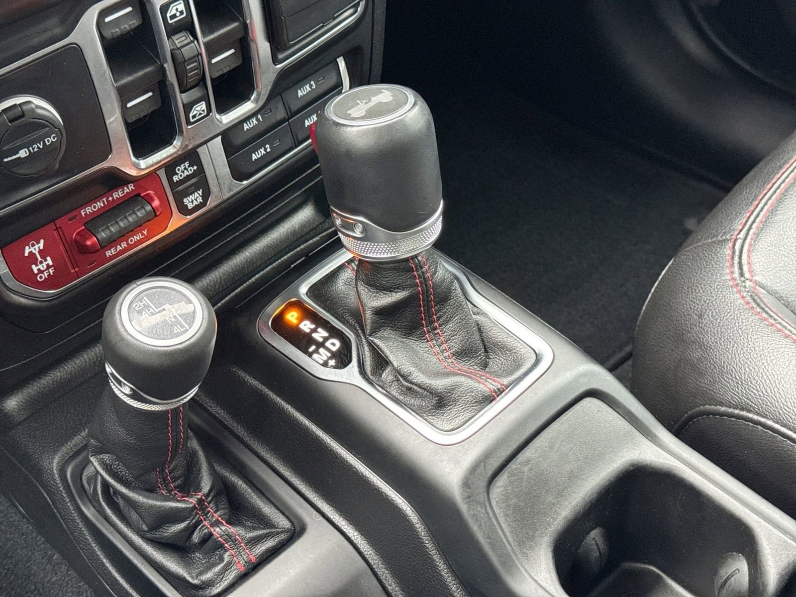 Used 2021 Jeep Wrangler Unlimited Rubicon w/ Uconnect 4C Nav & Sound Group image 35