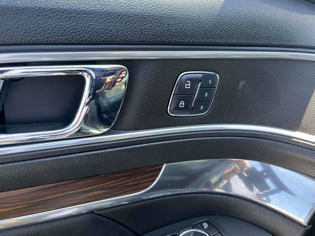 Certified 2017 Ford Explorer Limited w/ Equipment Group 301A image 15