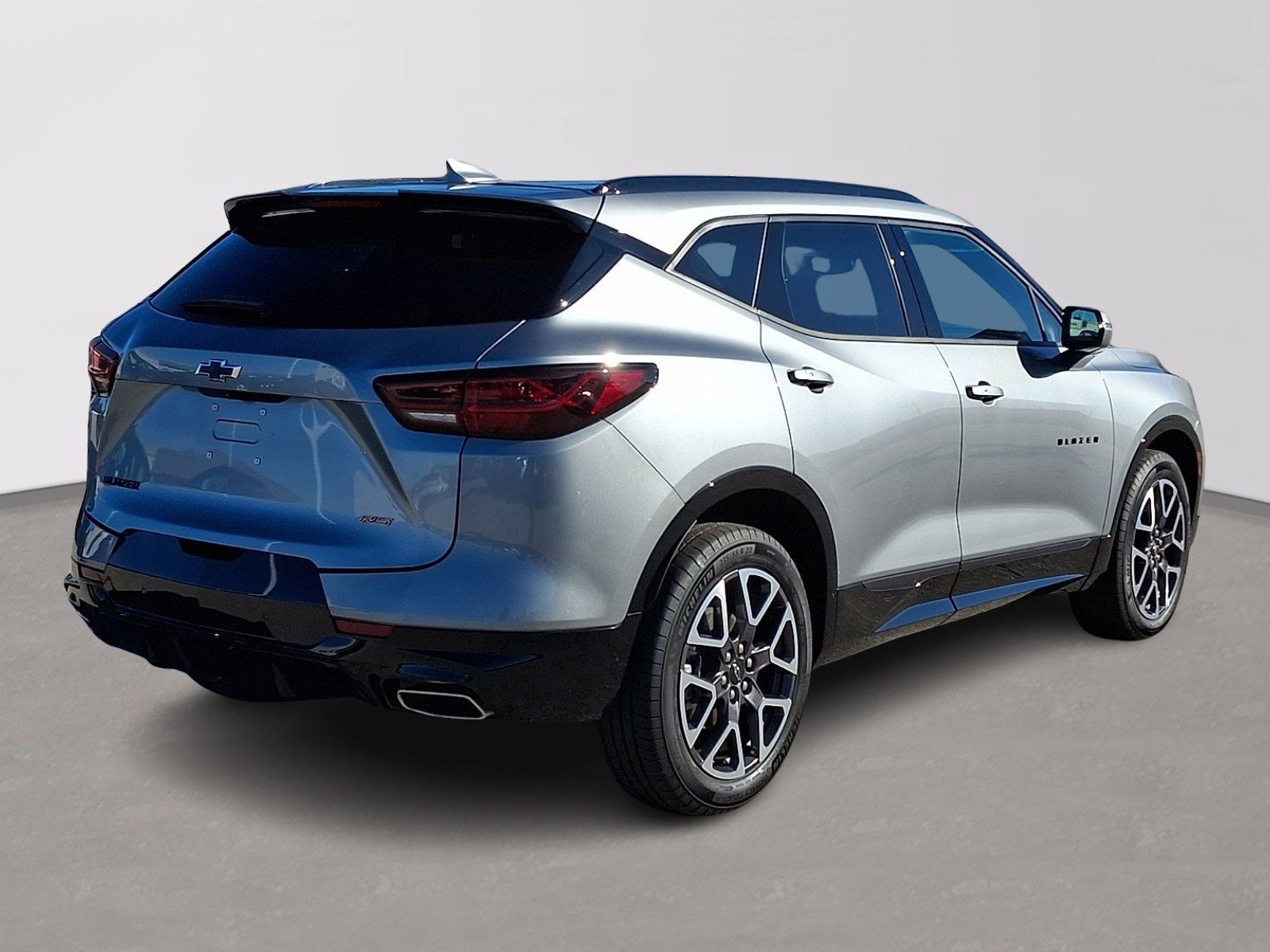 Used 2025 Chevrolet Blazer RS image 6