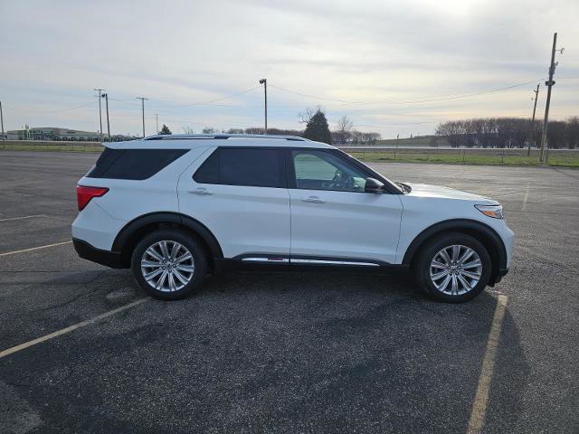 Certified 2022 Ford Explorer Limited w/ Limited Technology Package image 6