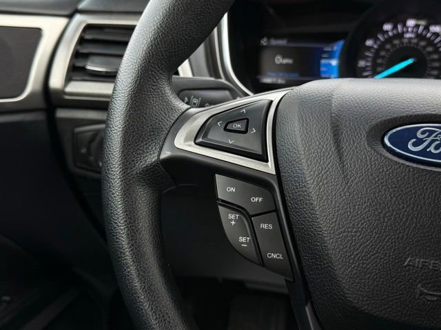 Certified 2020 Ford Fusion SE image 22