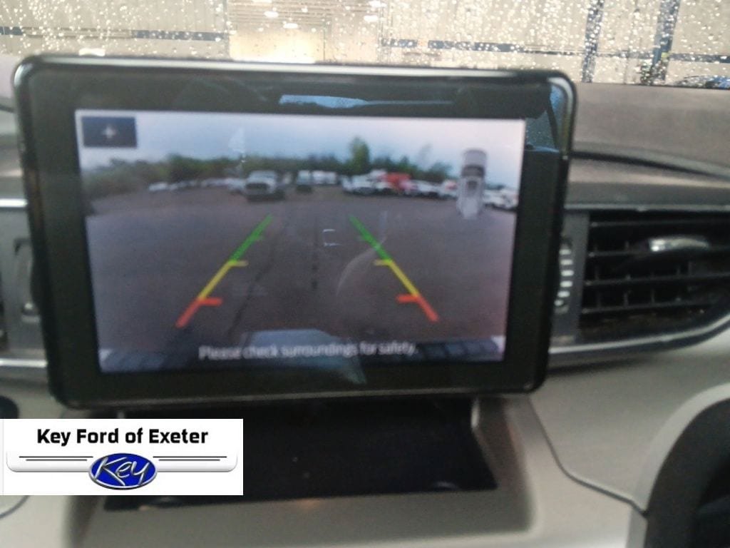 Certified 2022 Ford Explorer XLT w/ Equipment Group 202A AWD/4WD image 41