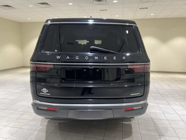 Used 2022 Jeep Wagoneer Series II w/ Convenience Group I AWD/4WD image 4