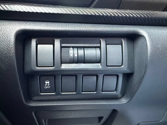 Used 2021 Subaru Crosstrek 2.0i AWD/4WD image 24