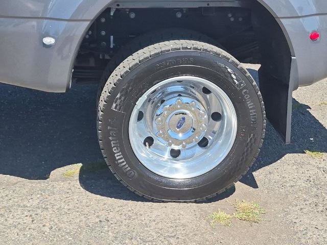 Certified 2026 Ford F450 Platinum AWD/4WD image 31