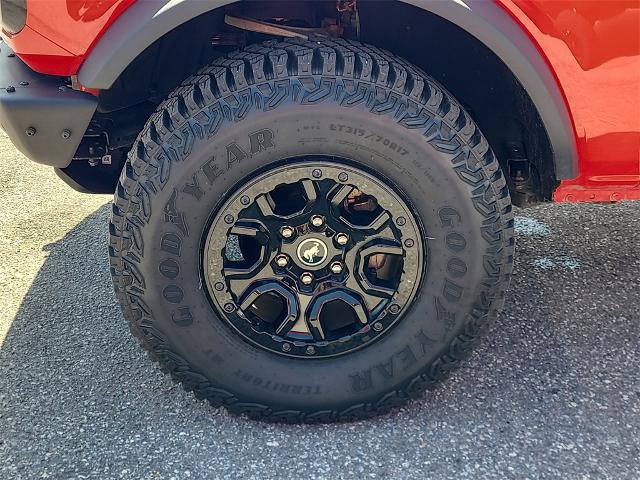 Certified 2022 Ford Bronco Wildtrak image 5