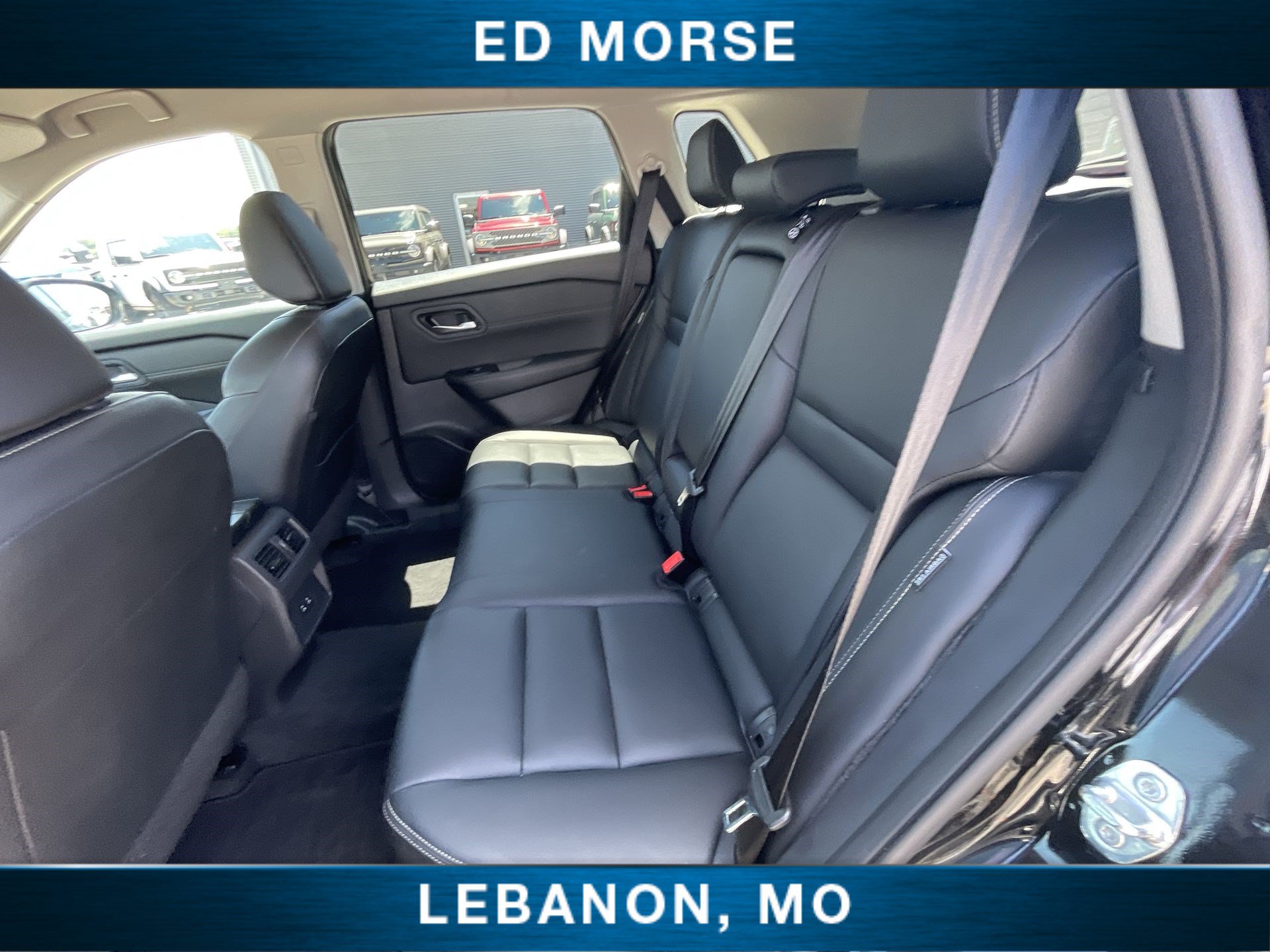 Used 2024 Nissan Rogue SL AWD/4WD image 22