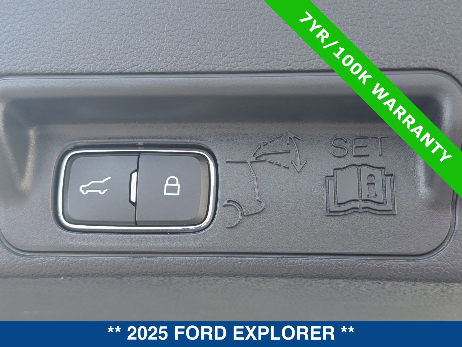 Certified 2025 Ford Explorer Platinum w/ Ultimate Package image 14