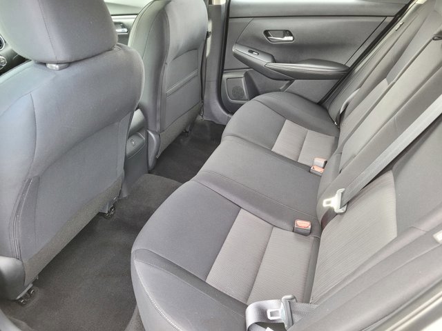 Used 2021 Nissan Sentra SV image 11