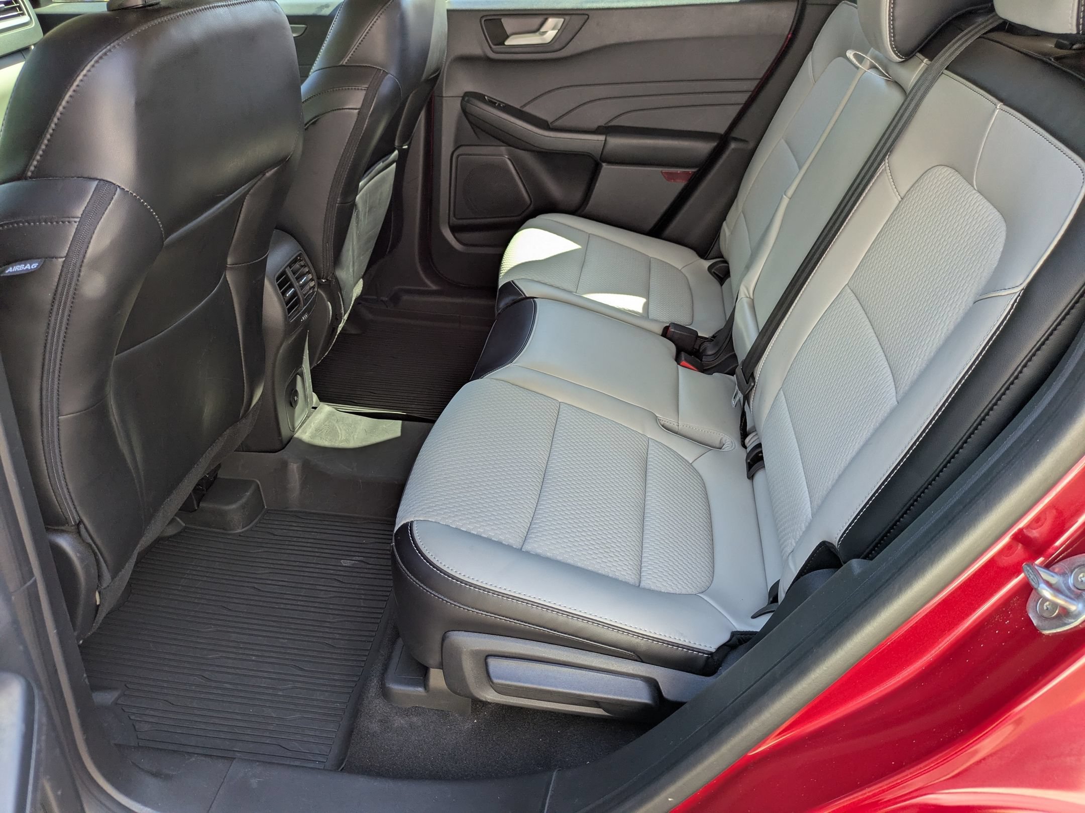 Certified 2024 Ford Escape SE FWD image 27