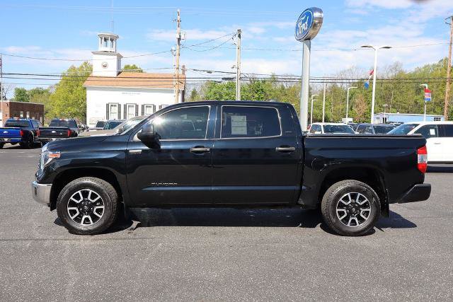 Used 2021 Toyota Tundra SR5 w/ TRD Off-Road Package AWD/4WD image 13