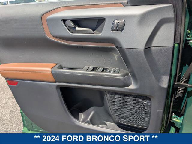 Certified 2024 Ford Bronco Sport Outer Banks AWD/4WD image 10