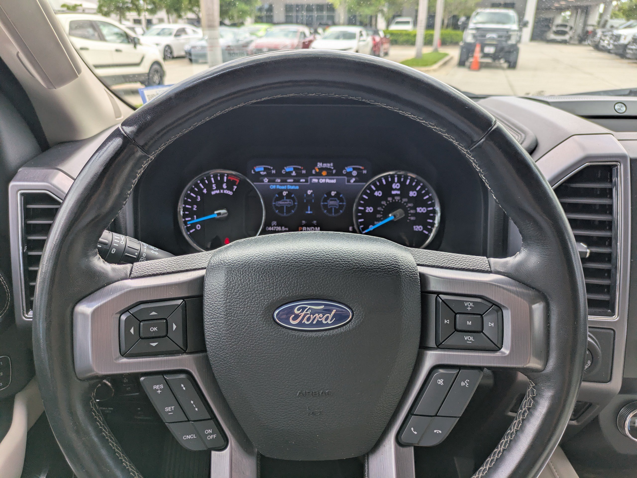 Certified 2019 Ford Expedition Platinum RWD image 26