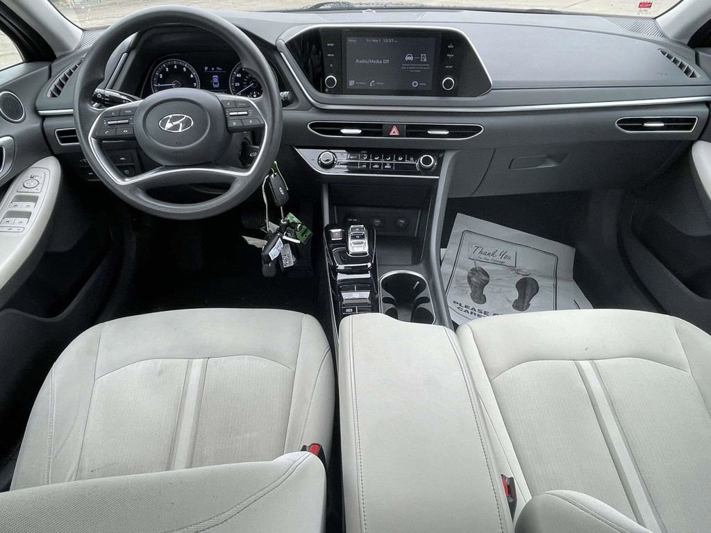 Used 2022 Hyundai Sonata SE FWD image 11