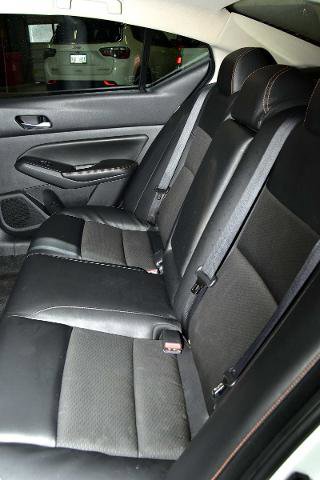 Used 2022 Nissan Altima 2.5 SR image 28