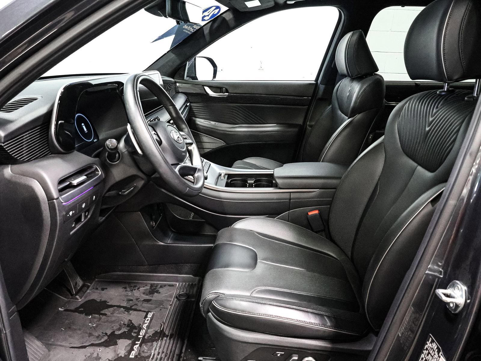 Used 2024 Hyundai Palisade Calligraphy image 21