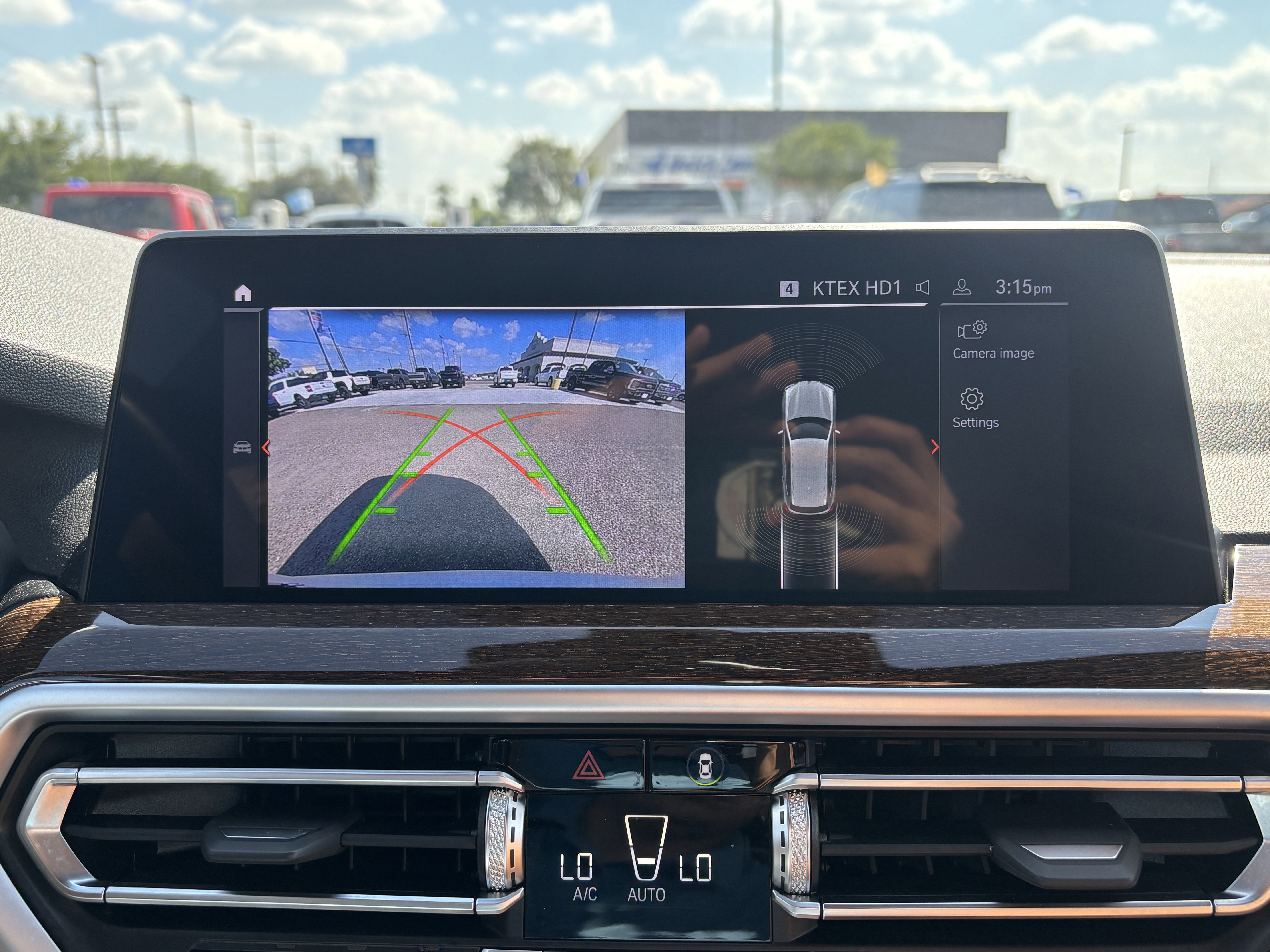 Used 2024 BMW X3 sDrive30i w/ Convenience Package image 38