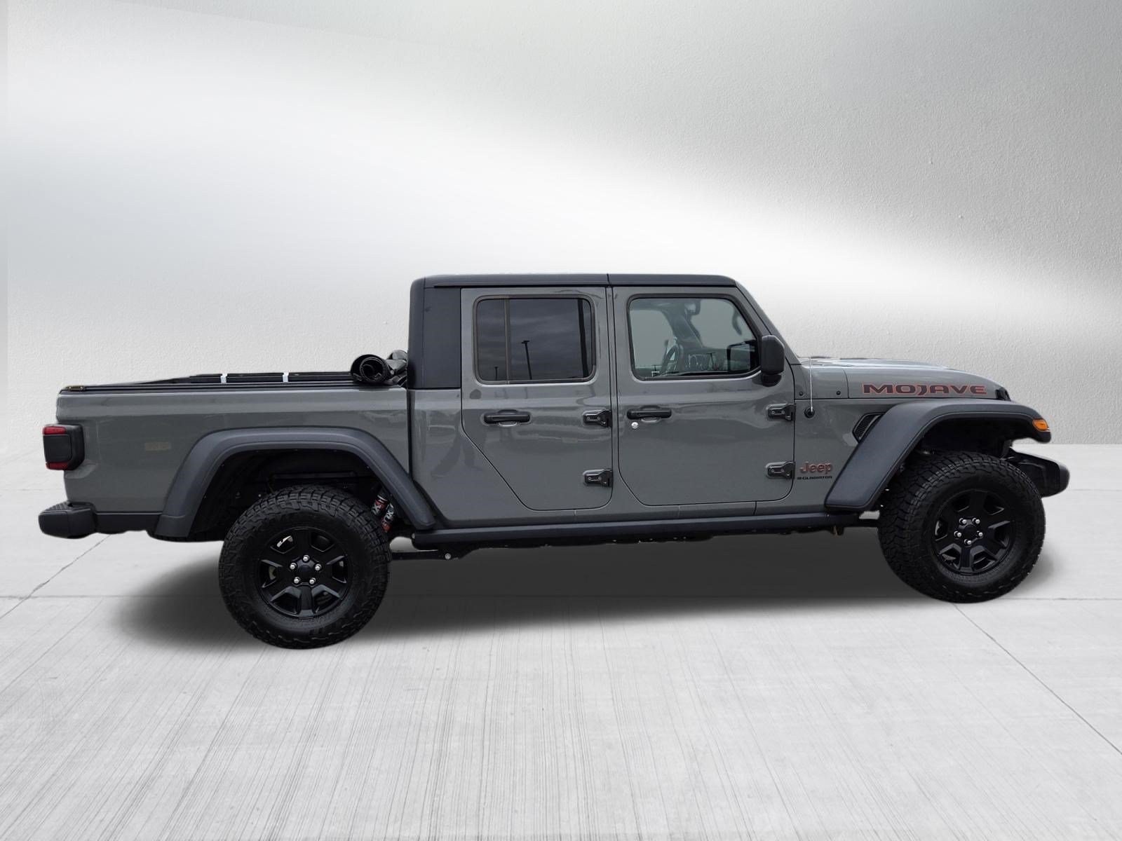 Used 2023 Jeep Gladiator Mojave w/ LED Lighting Group AWD/4WD image 8
