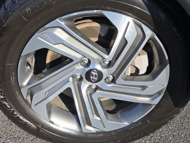 Used 2023 Hyundai Santa Fe SEL FWD image 32