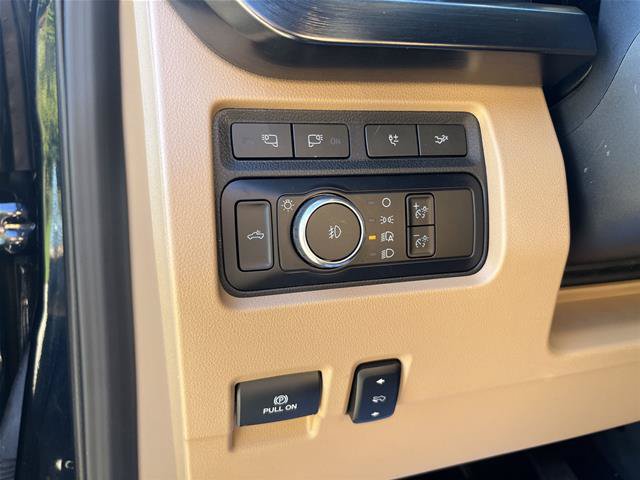 Certified 2023 Ford F250 Lariat w/ FX4 Off-Road Package AWD/4WD image 14