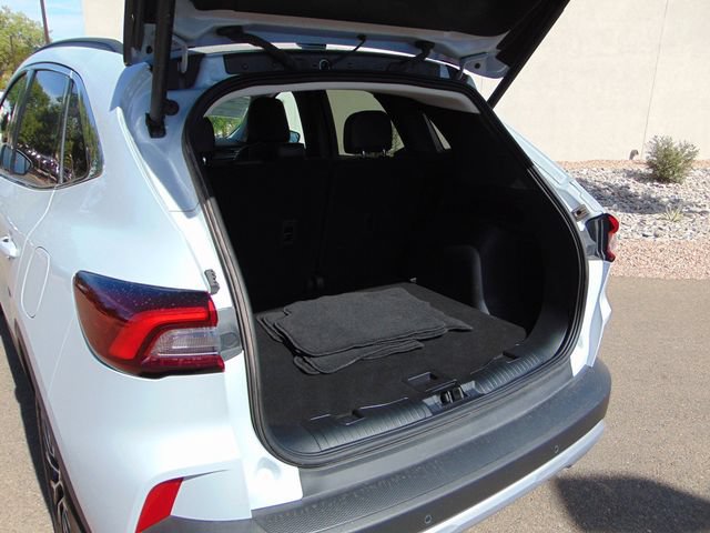 Certified 2026 Ford Escape SE FWD image 24