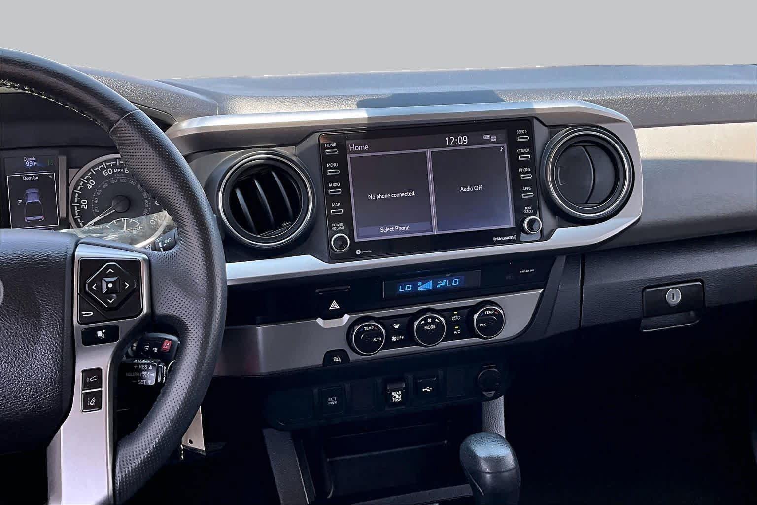 Used 2022 Toyota Tacoma SR5 RWD image 7