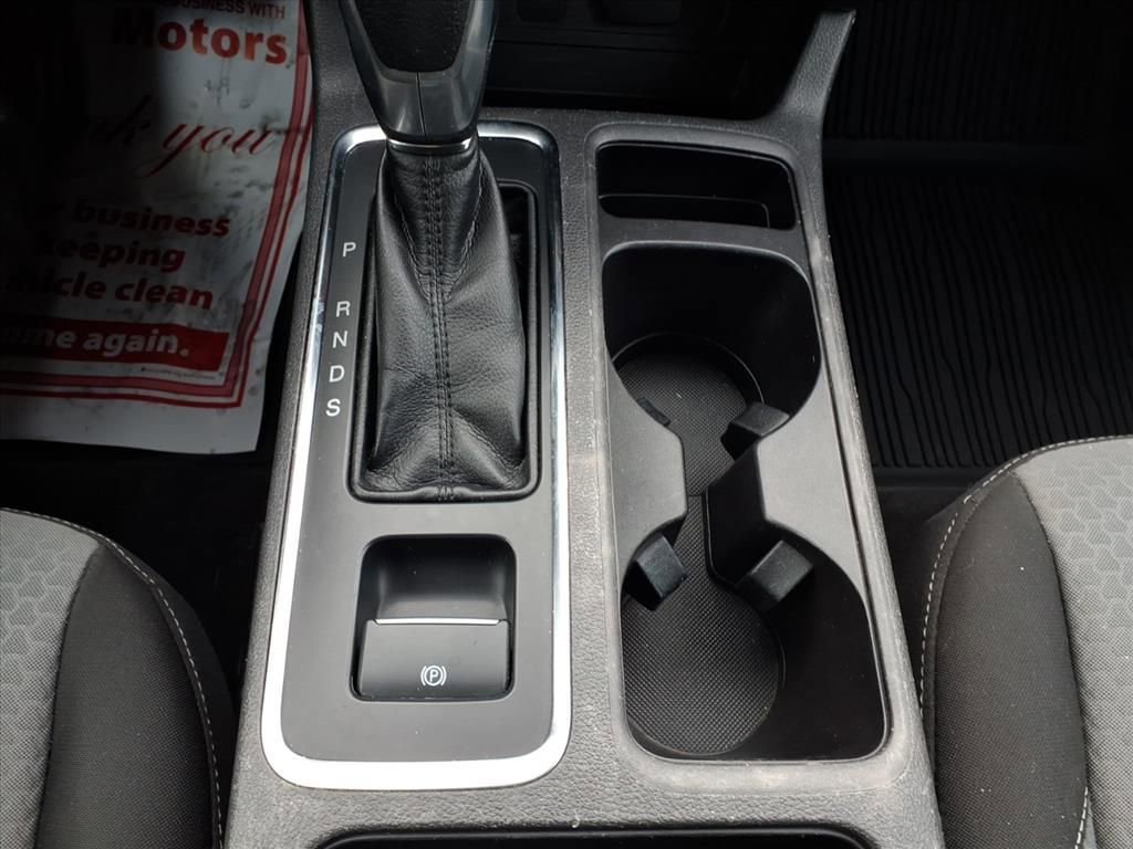 Certified 2019 Ford Escape SE image 14