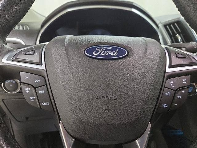 Certified 2018 Ford Edge Titanium w/ Class II Trailer Tow Package AWD/4WD image 15