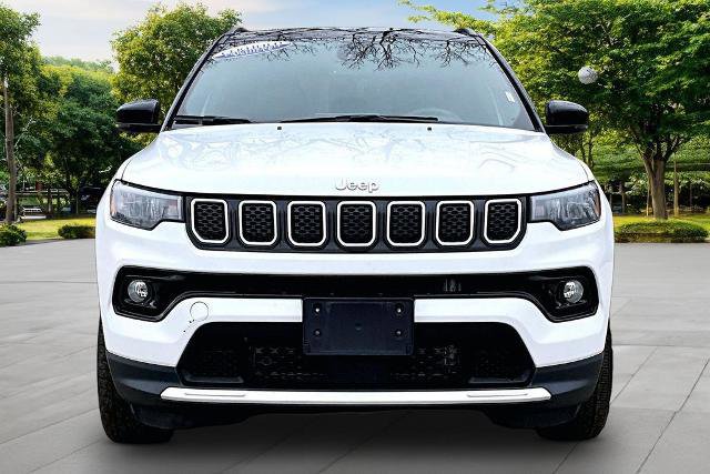Used 2023 Jeep Compass Limited image 6