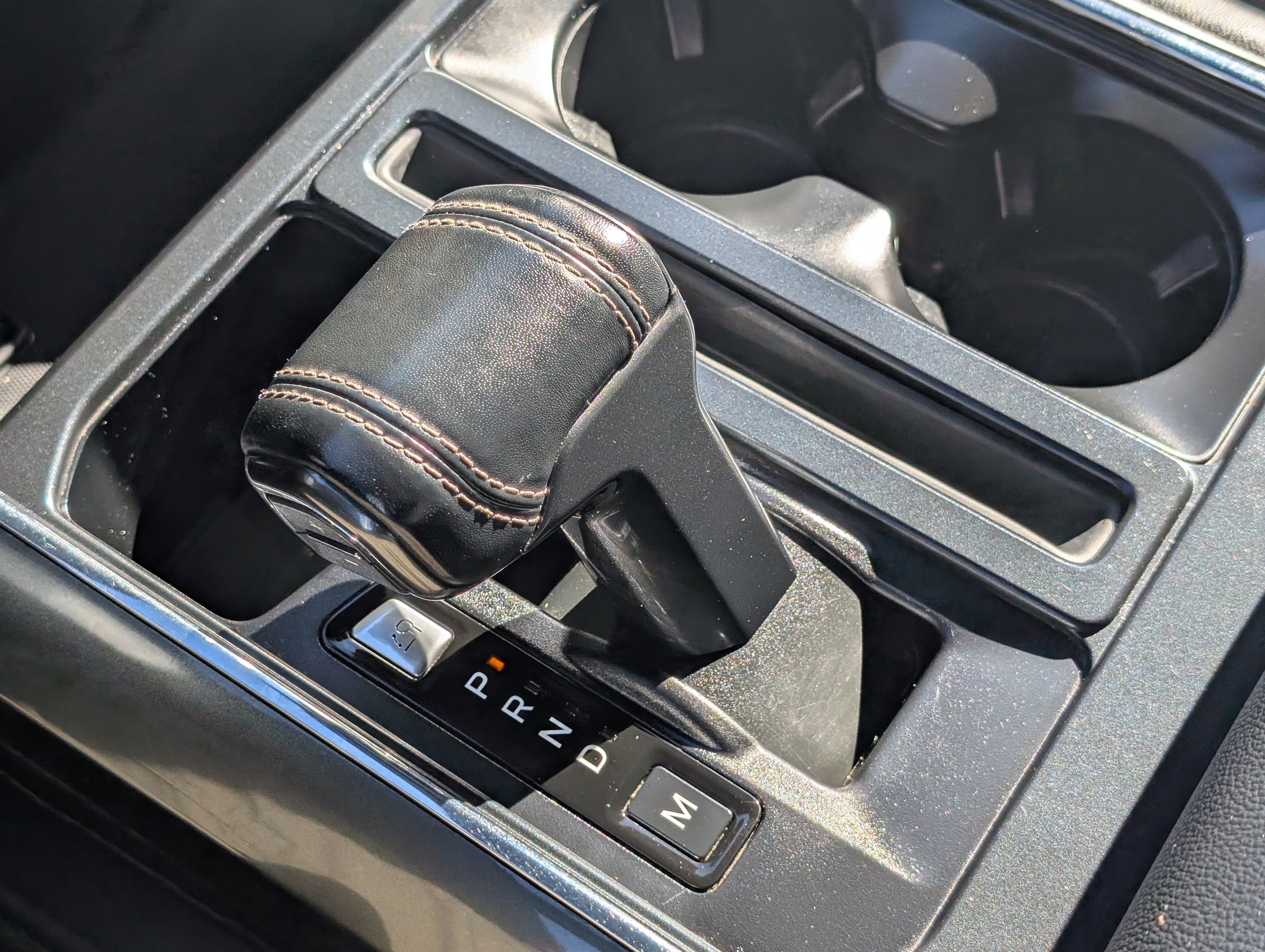 Certified 2022 Ford F150 XLT w/ Equipment Group 302A High image 27