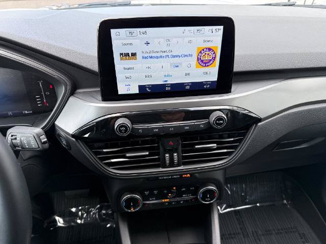 Certified 2023 Ford Escape Active AWD/4WD image 40