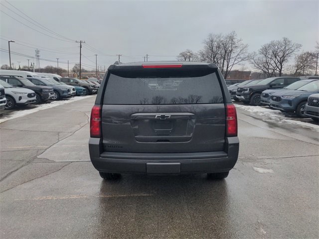 Used 2018 Chevrolet Tahoe LT w/ Luxury Package image 3