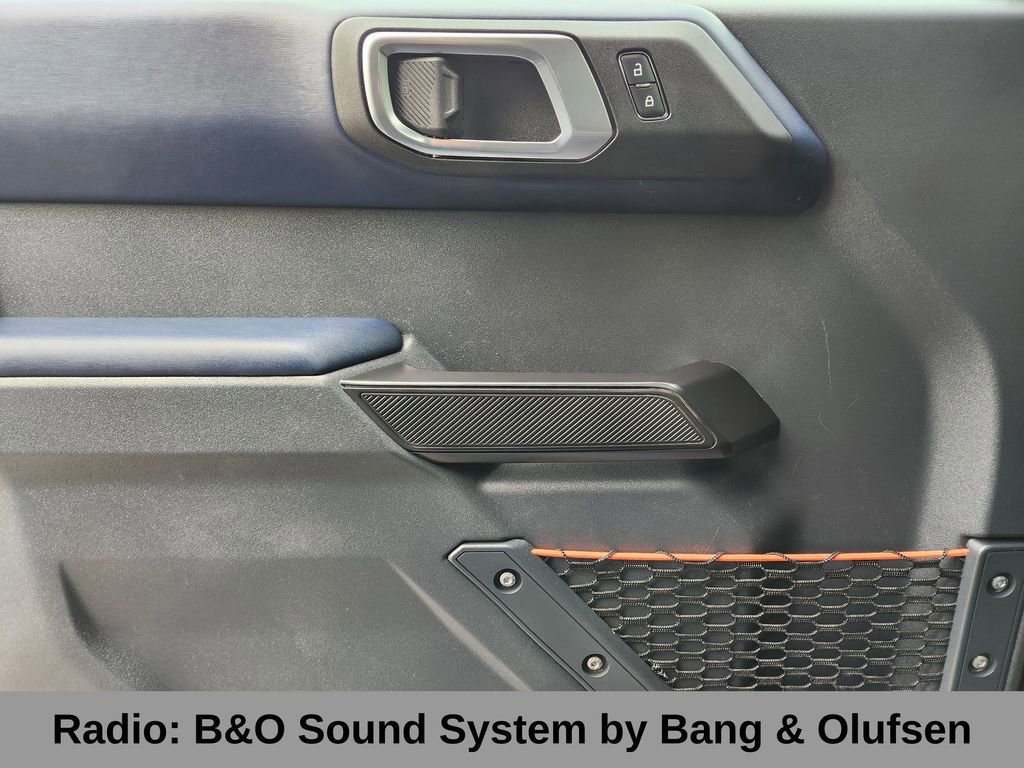 Certified 2025 Ford Bronco Raptor w/ Interior Carbon Fiber Pack image 9