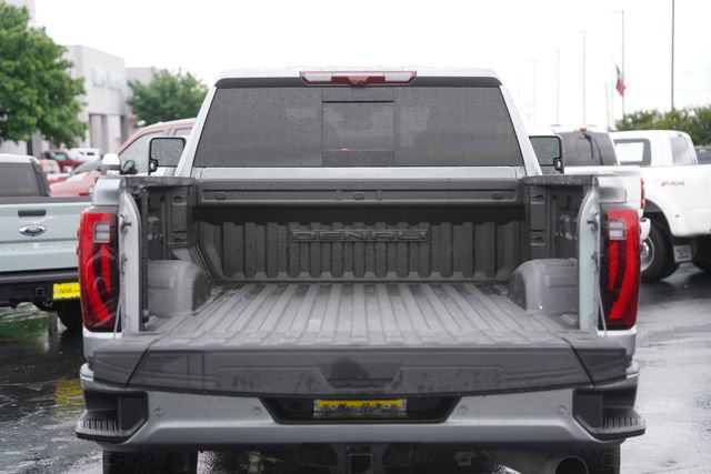 Used 2024 GMC Sierra 2500 Denali Ultimate AWD/4WD image 32
