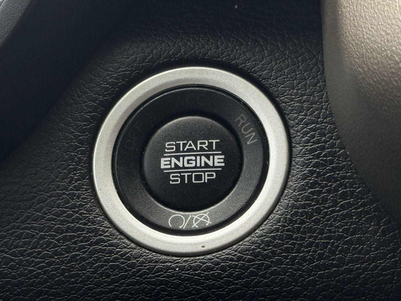 Used 2022 RAM 2500 Laramie AWD/4WD image 22