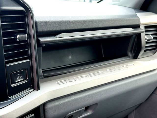 Certified 2026 Ford F250 XLT AWD/4WD image 27