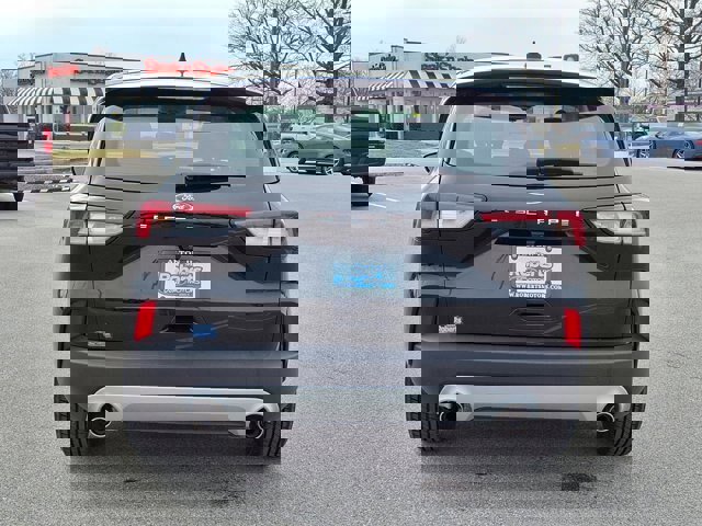 Certified 2022 Ford Escape S image 4