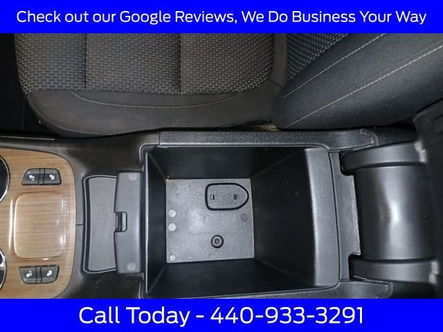 Used 2020 GMC Acadia SLE w/ Driver Convenience Package image 38