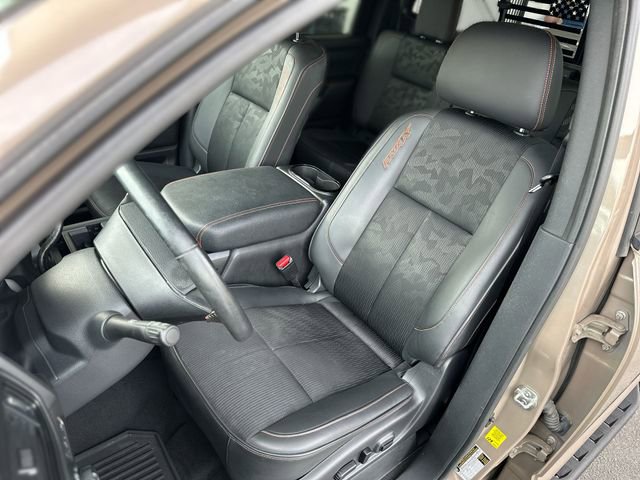 Used 2021 Nissan Titan PRO-4X w/ Off Road Protection Package AWD/4WD image 12