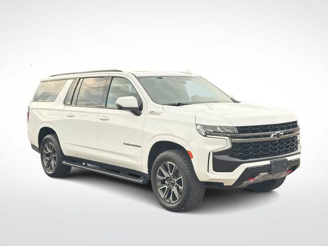 Used 2022 Chevrolet Suburban Z71 w/ Luxury Package AWD/4WD image 2