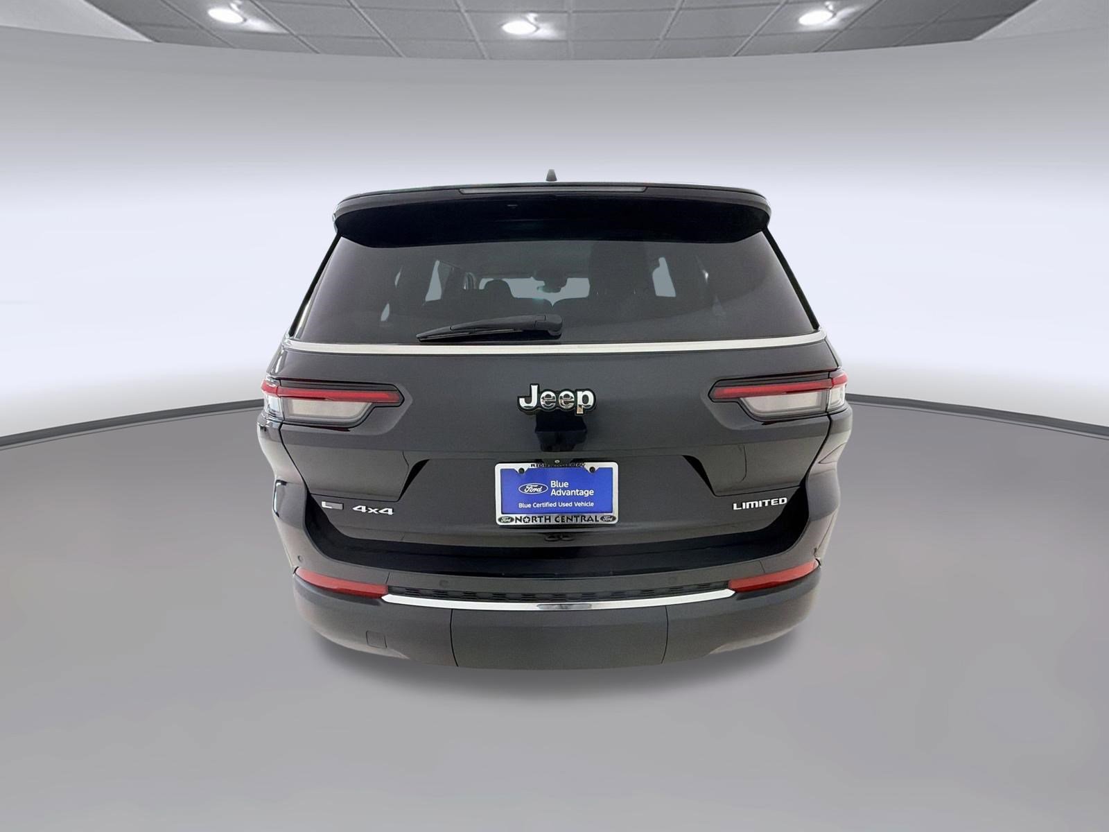 Used 2023 Jeep Grand Cherokee L Limited w/ Trailer Tow Group (B) AWD/4WD image 10