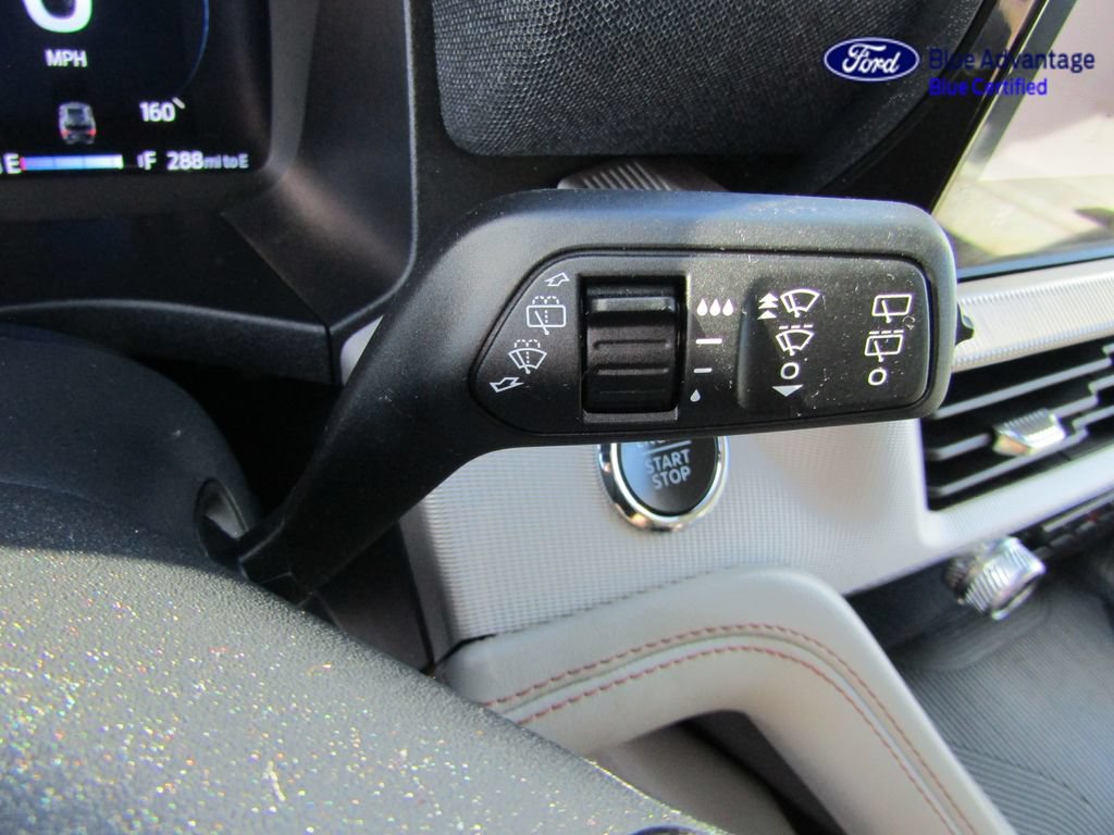 Certified 2025 Ford Explorer Active w/ Active Comfort Package AWD/4WD image 29