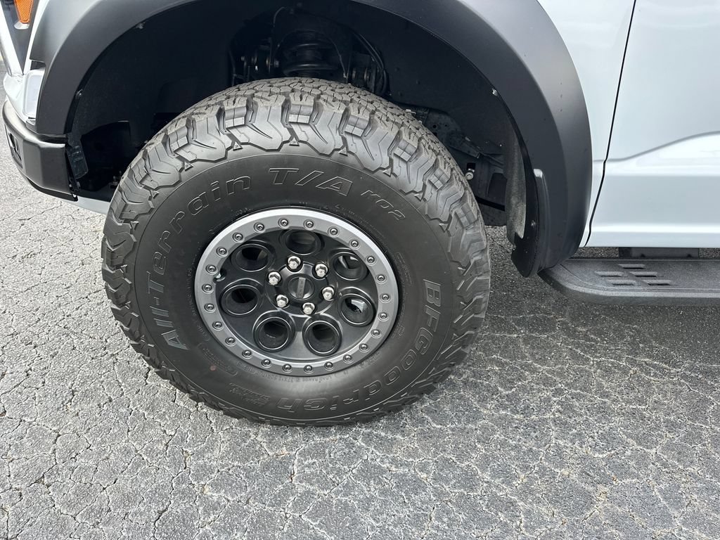 Certified 2025 Ford F150 Raptor AWD/4WD image 11